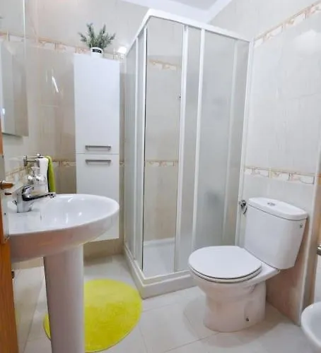 Playa De Americas Duplex Con Piscina Apartment